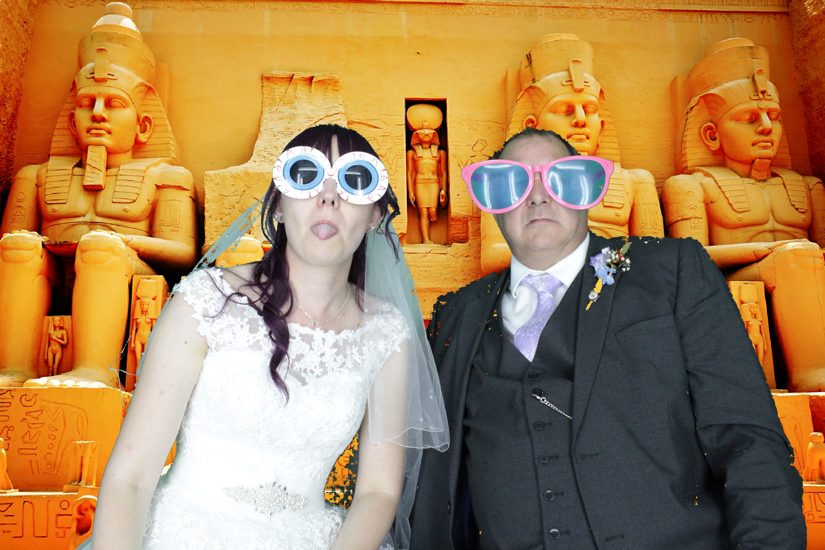 Katie and Jons Wedding | View more photos from the event at gallery.myphotoboothexperience.co.uk/u/MyPhotoBoothExperienceLtd/Katie-and-Jons-Wedding